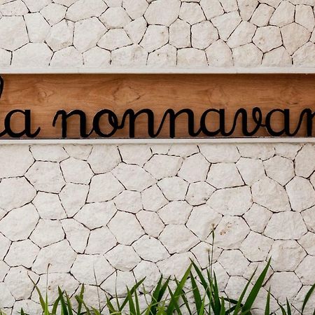 Villa Nonnavana - 12-Minute Walk To Batu Bolong Beach Canggu Εξωτερικό φωτογραφία