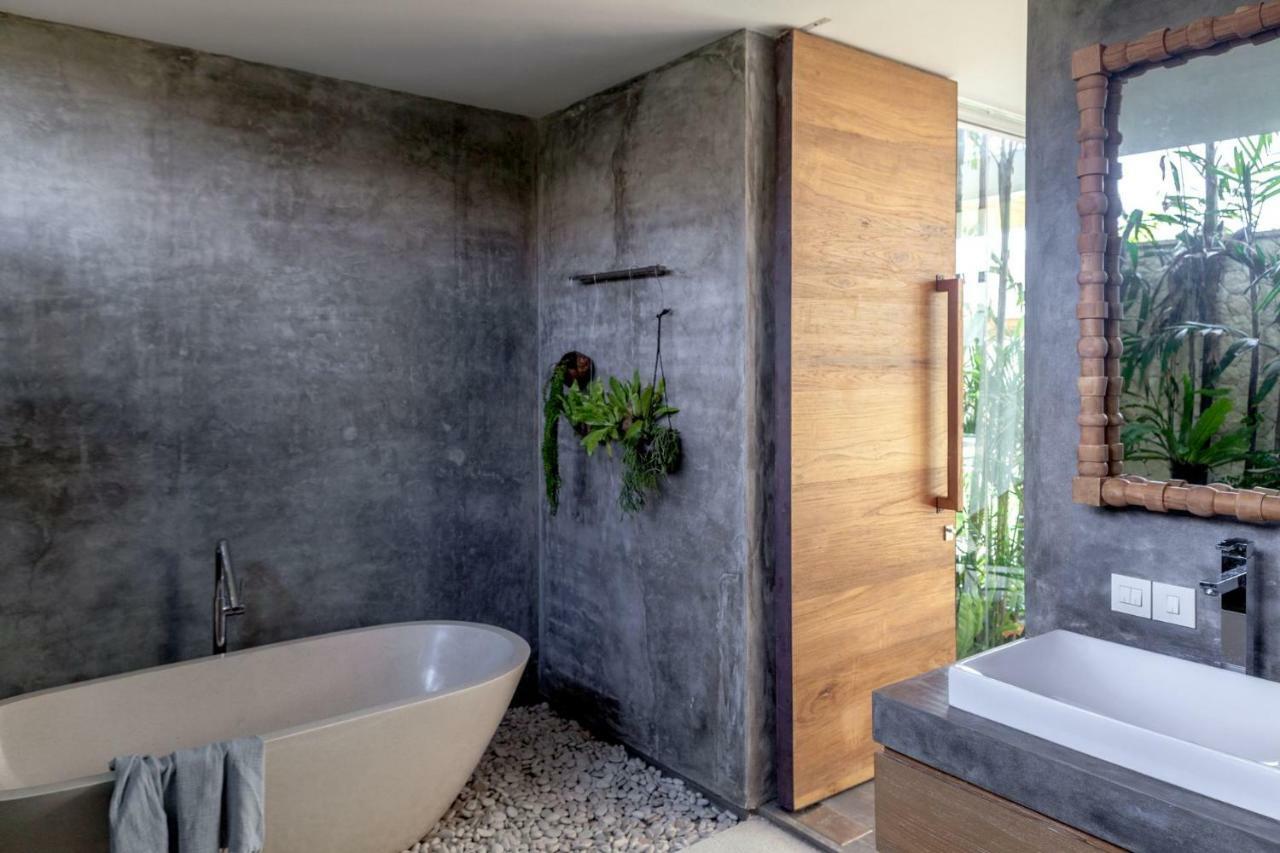 Villa Nonnavana - 12-Minute Walk To Batu Bolong Beach Canggu Εξωτερικό φωτογραφία